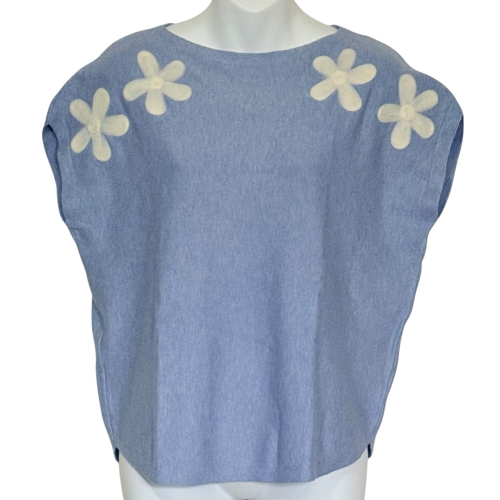 Aaeda Cozy Sweater Top Size Medium